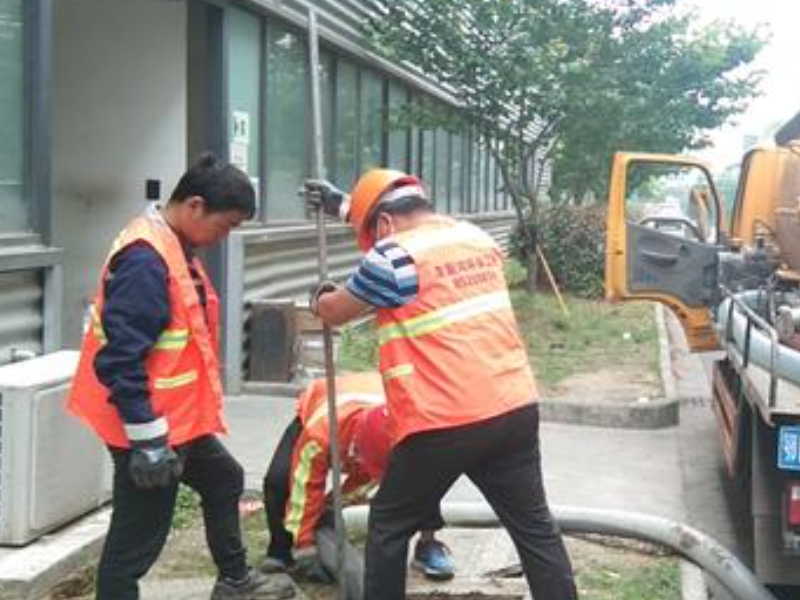 长宁新华路专业管道疏通排污CCTV检测管道清淤改造无开挖固化修复