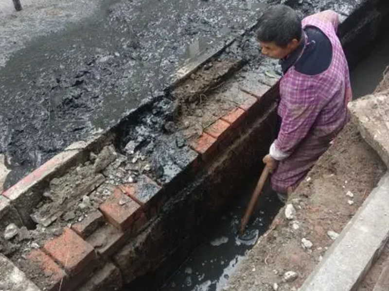长宁区新华路专业化粪池清理专车抽粪吸粪高压清洗管道